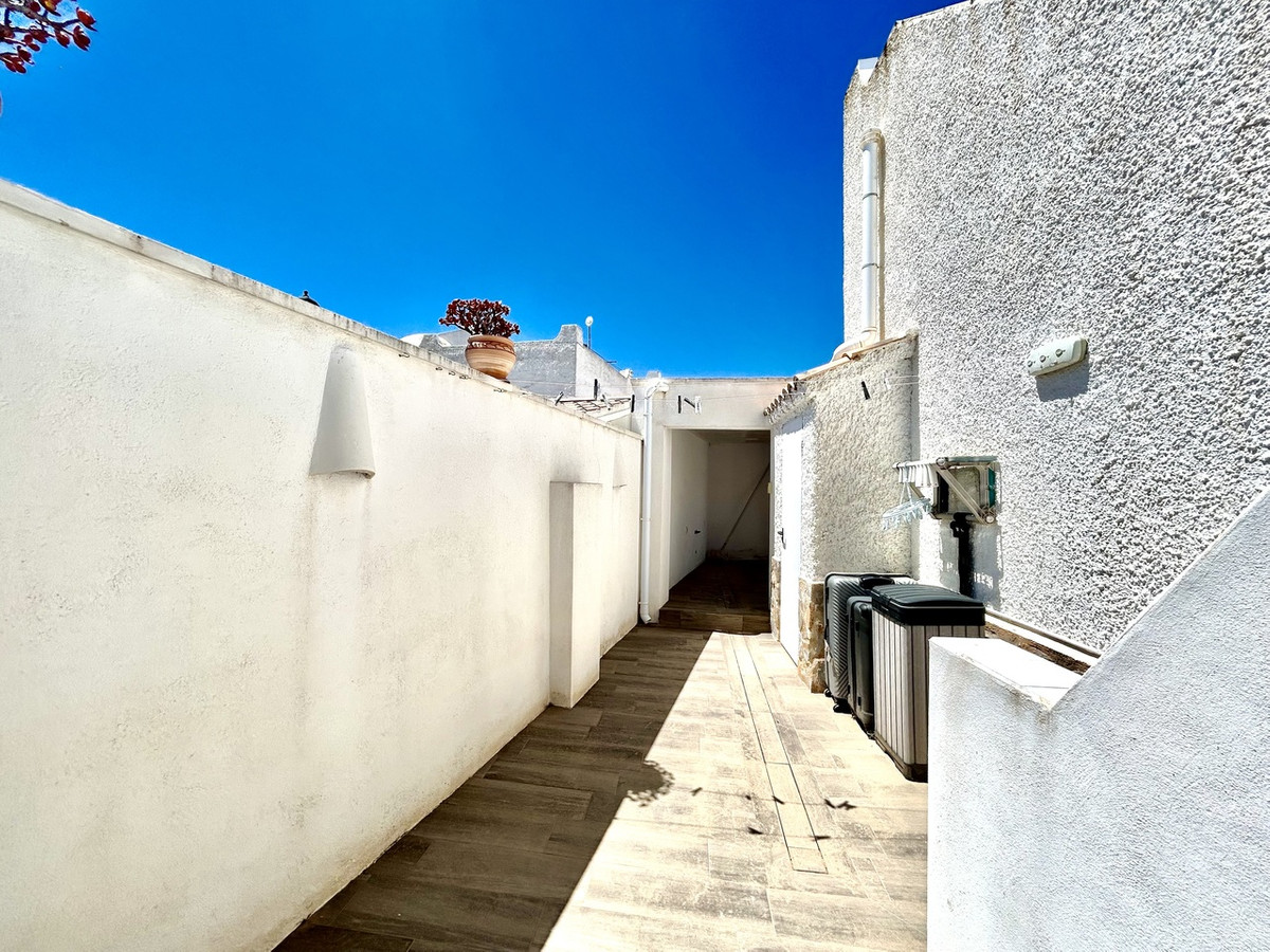 Se vende Villa - Chalet de 2 dormitorios en Costa Blanca, Alicante, España
