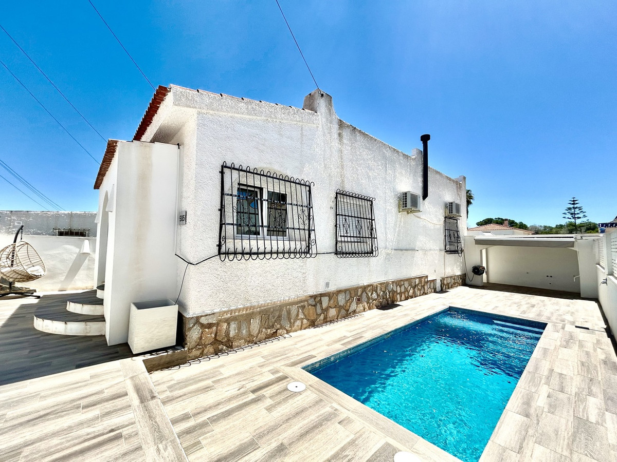 Se vende Villa - Chalet de 2 dormitorios en Costa Blanca, Alicante, España