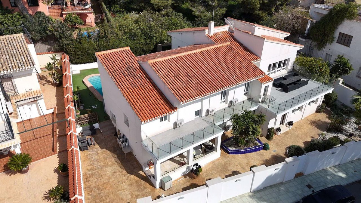 7 Bed Townhouse for sale in Dehesa De Campoamor Costa Blanca, Alicante, Spain