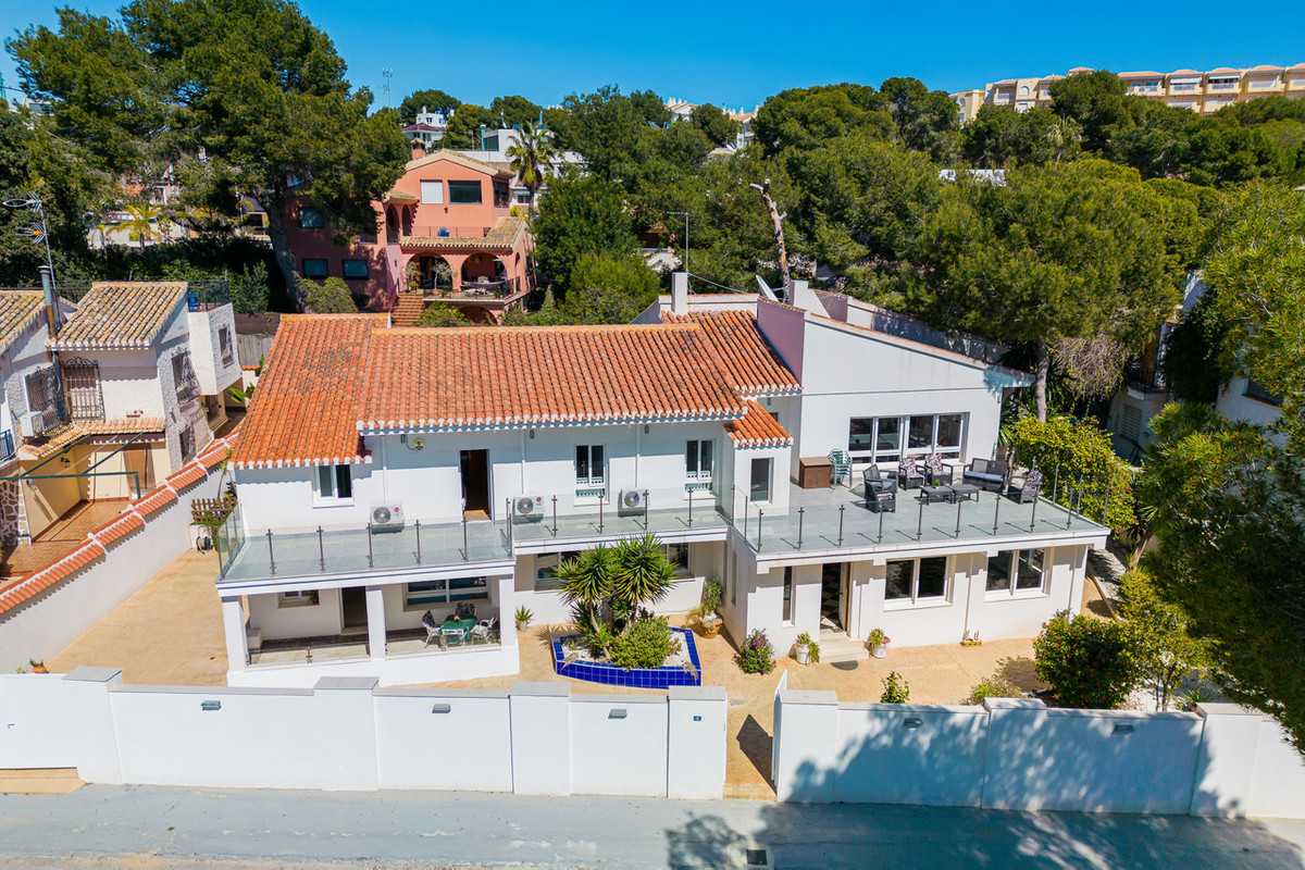7 Bed Townhouse for sale in Dehesa De Campoamor Costa Blanca, Alicante, Spain