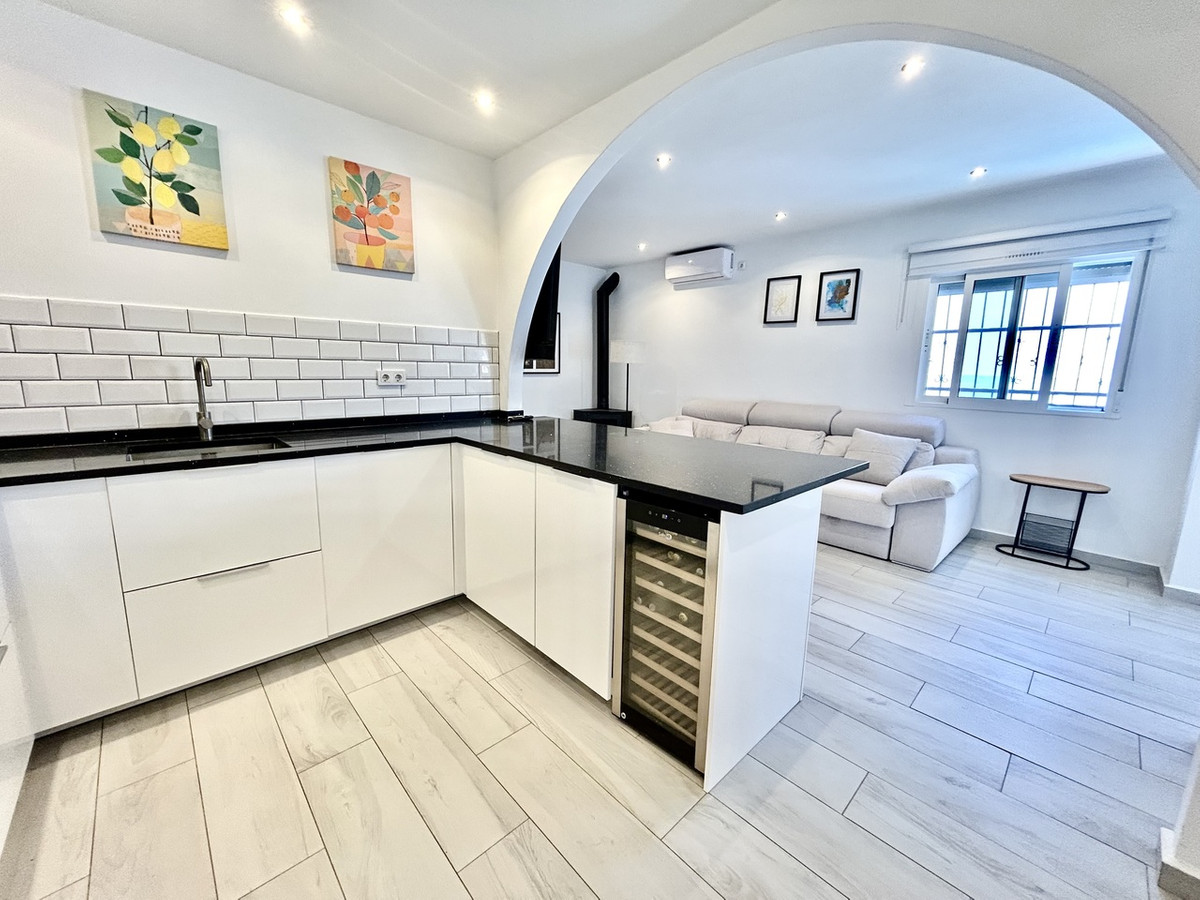 Se vende Villa - Chalet de 2 dormitorios en Costa Blanca, Alicante, España
