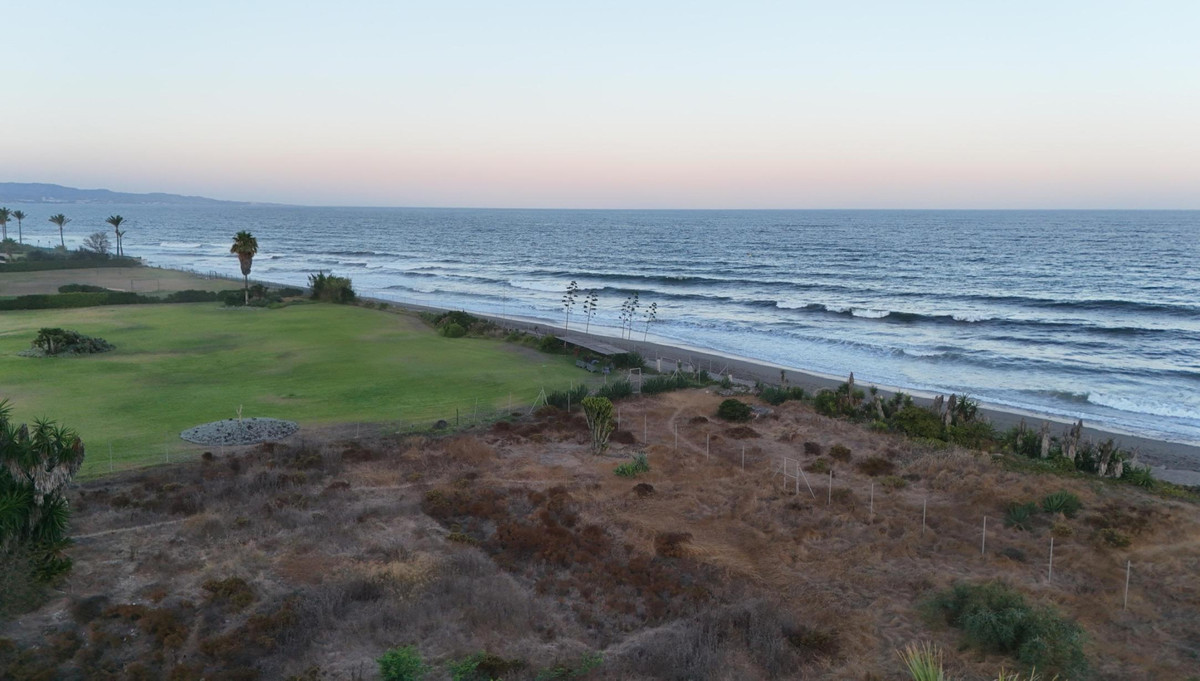 Se vende Terreno Rustico  en Costa Del Sol, Málaga, España