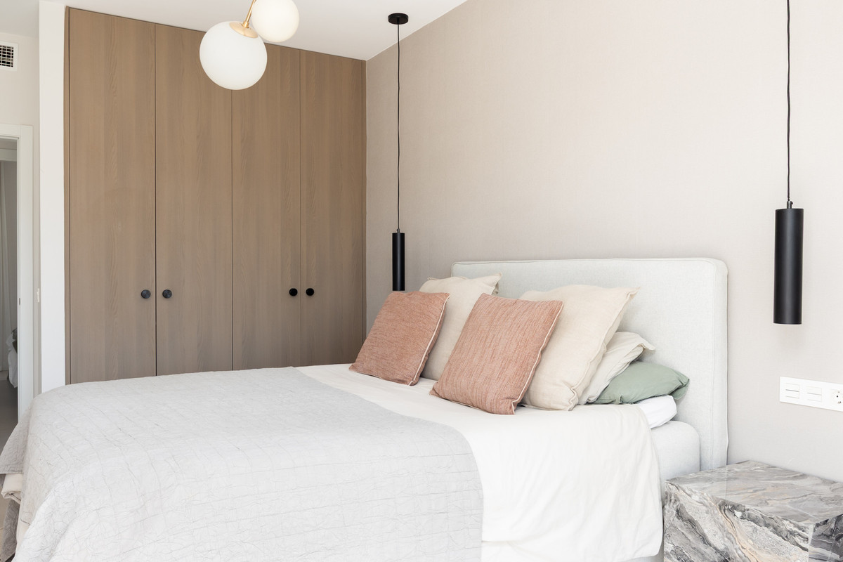 3 Bed Apartment for sale in Nueva Andalucía Costa Del Sol, Málaga, Spain