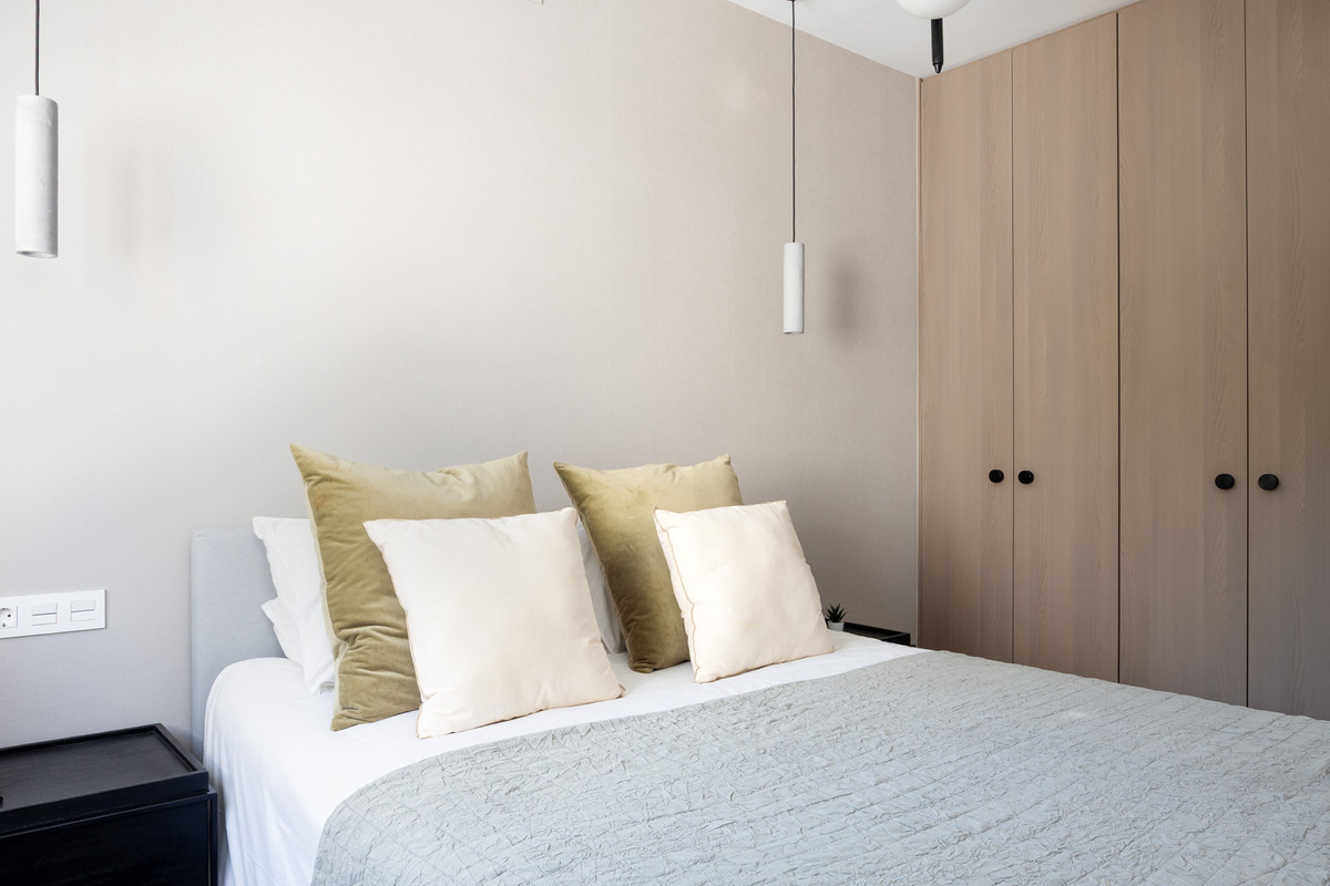 3 Bed Apartment for sale in Nueva Andalucía Costa Del Sol, Málaga, Spain