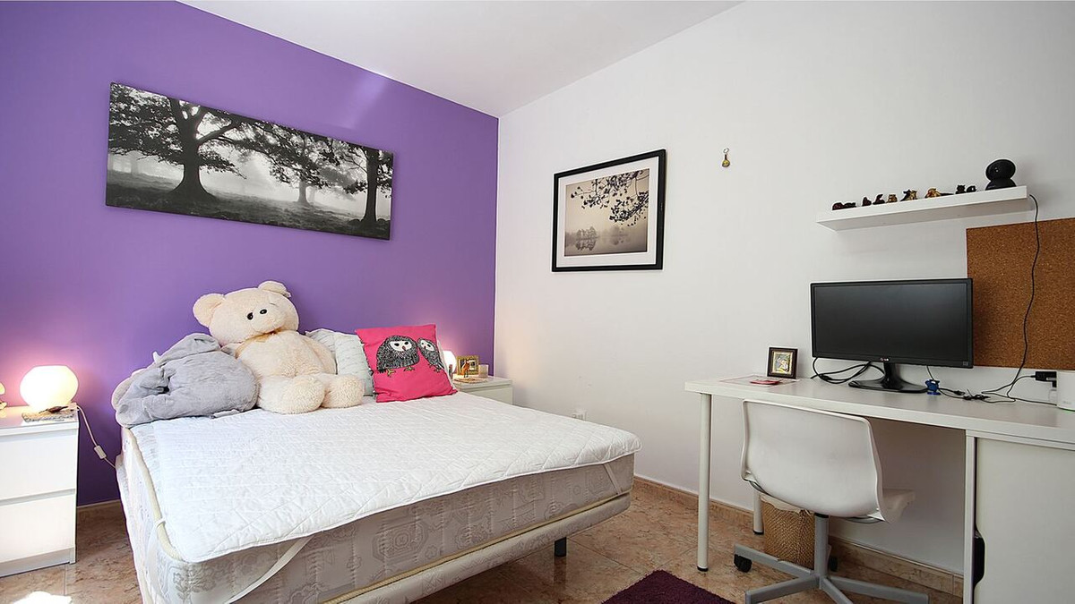 Se vende Villa - Chalet de 3 dormitorios en Costa Blanca, Alicante, España