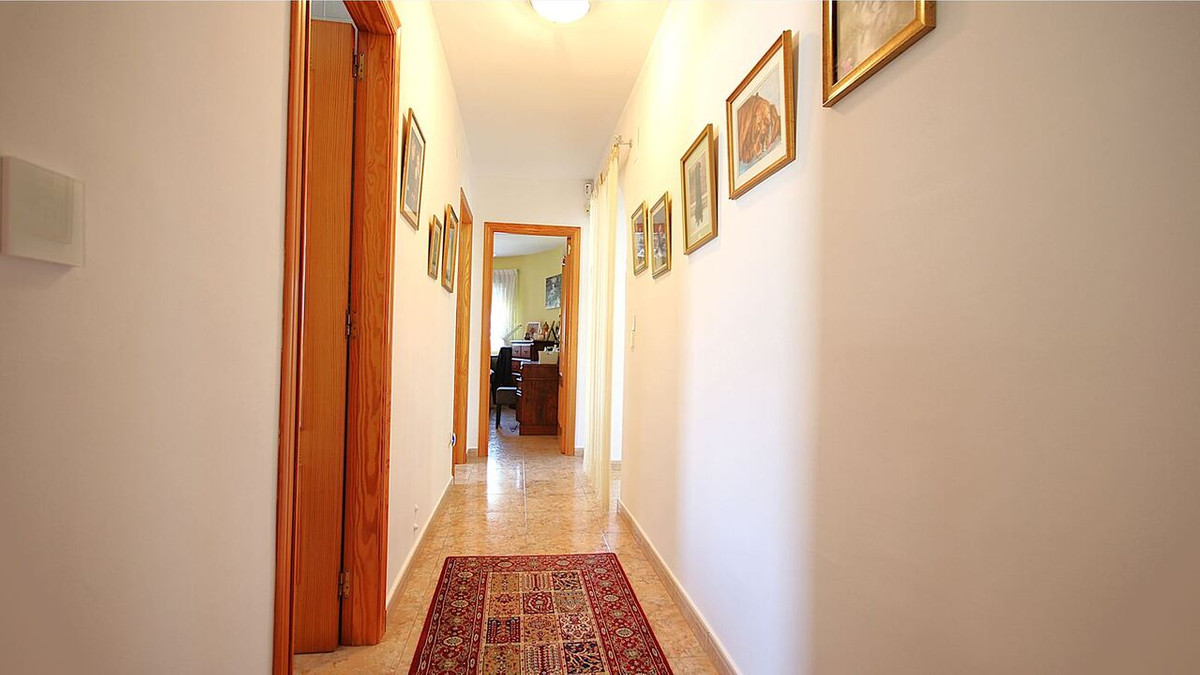 Se vende Villa - Chalet de 3 dormitorios en Costa Blanca, Alicante, España