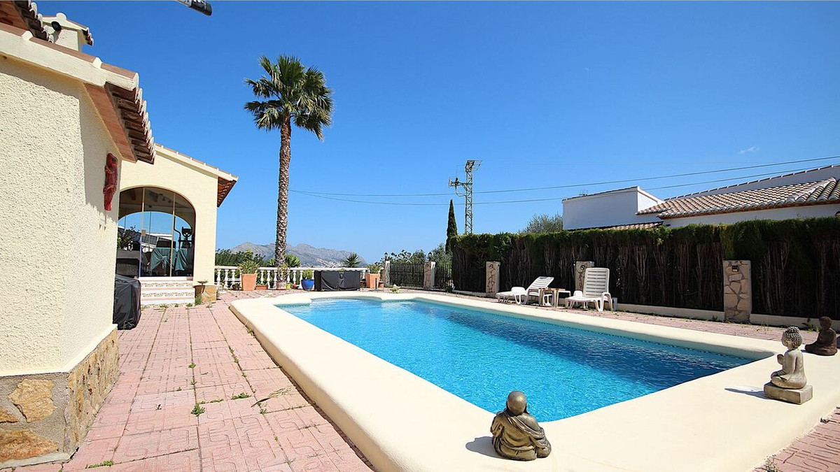 Se vende Villa - Chalet de 3 dormitorios en Costa Blanca, Alicante, España