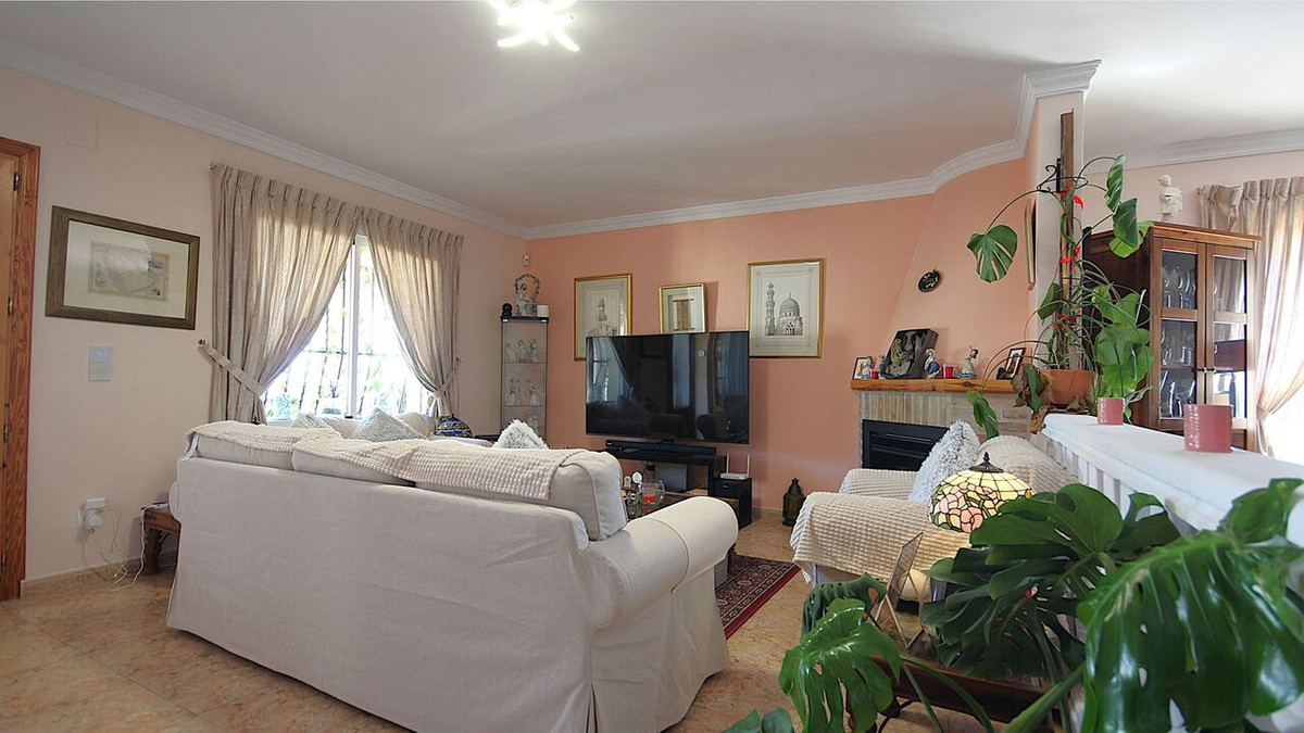Se vende Villa - Chalet de 3 dormitorios en Costa Blanca, Alicante, España