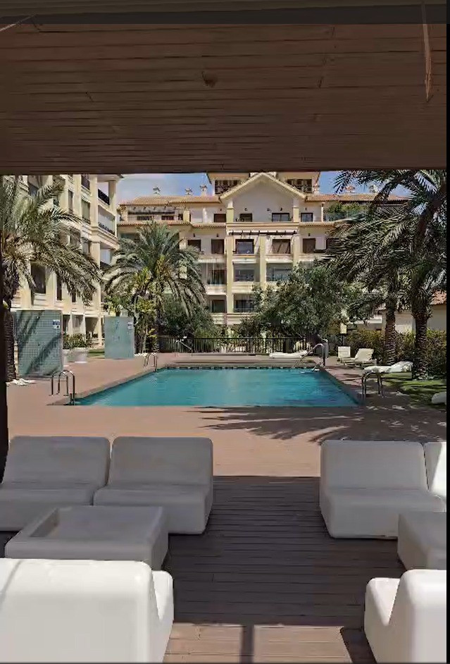 Se vende Apartamento Planta Media de 2 dormitorios en Costa Blanca, Alicante, España