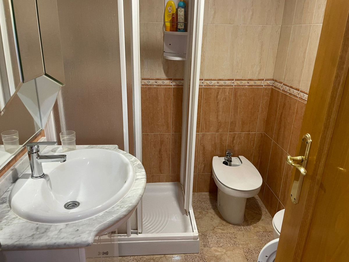 2 Bed Apartment for sale in Guardamar Del Segura Costa Blanca, Alicante, Spain