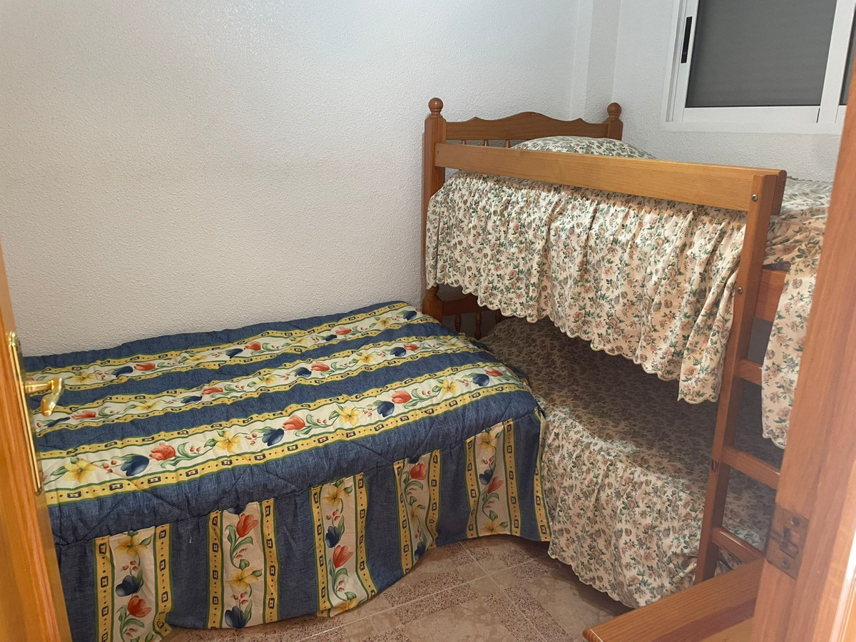 2 Bed Apartment for sale in Guardamar Del Segura Costa Blanca, Alicante, Spain