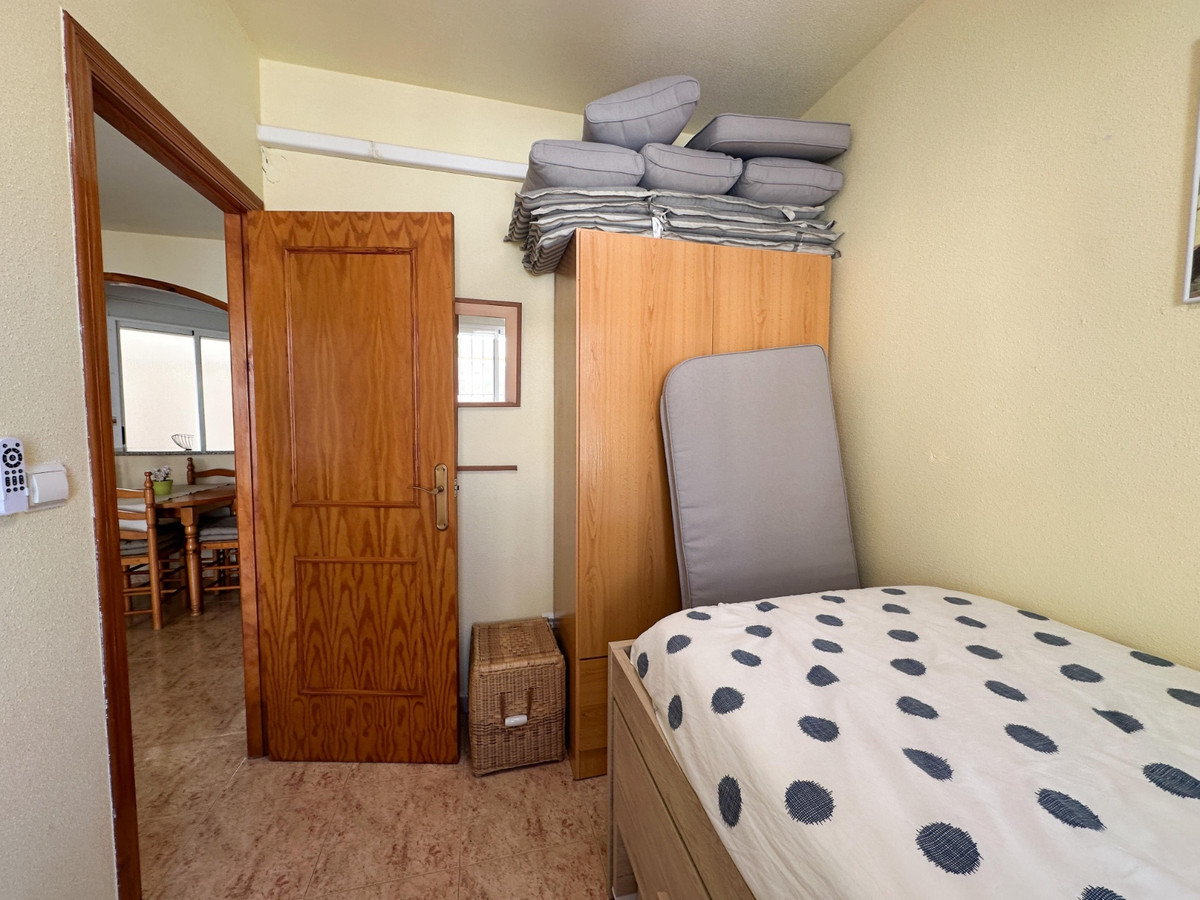 Se vende Apartamento Planta Baja de 2 dormitorios en Costa Blanca, Alicante, España