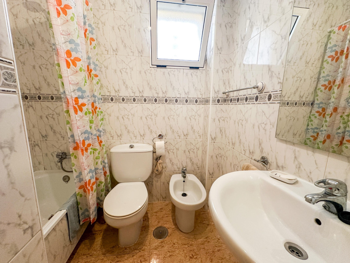 Se vende Apartamento Planta Baja de 2 dormitorios en Costa Blanca, Alicante, España