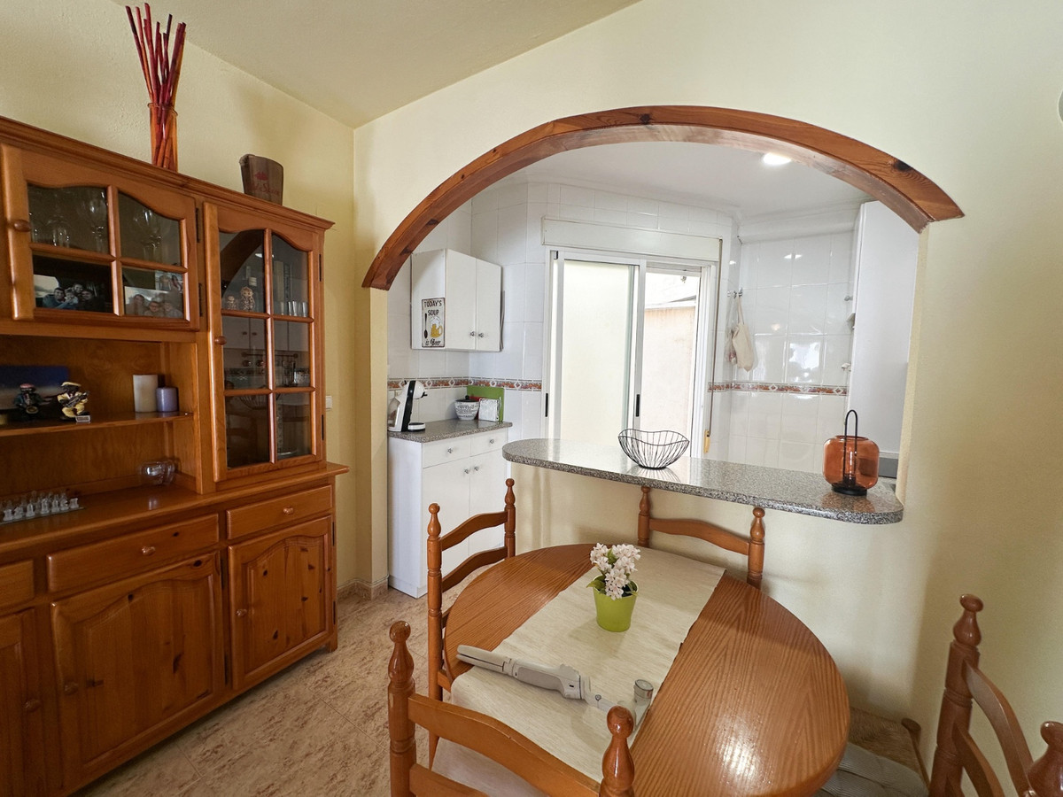 Se vende Apartamento Planta Baja de 2 dormitorios en Costa Blanca, Alicante, España