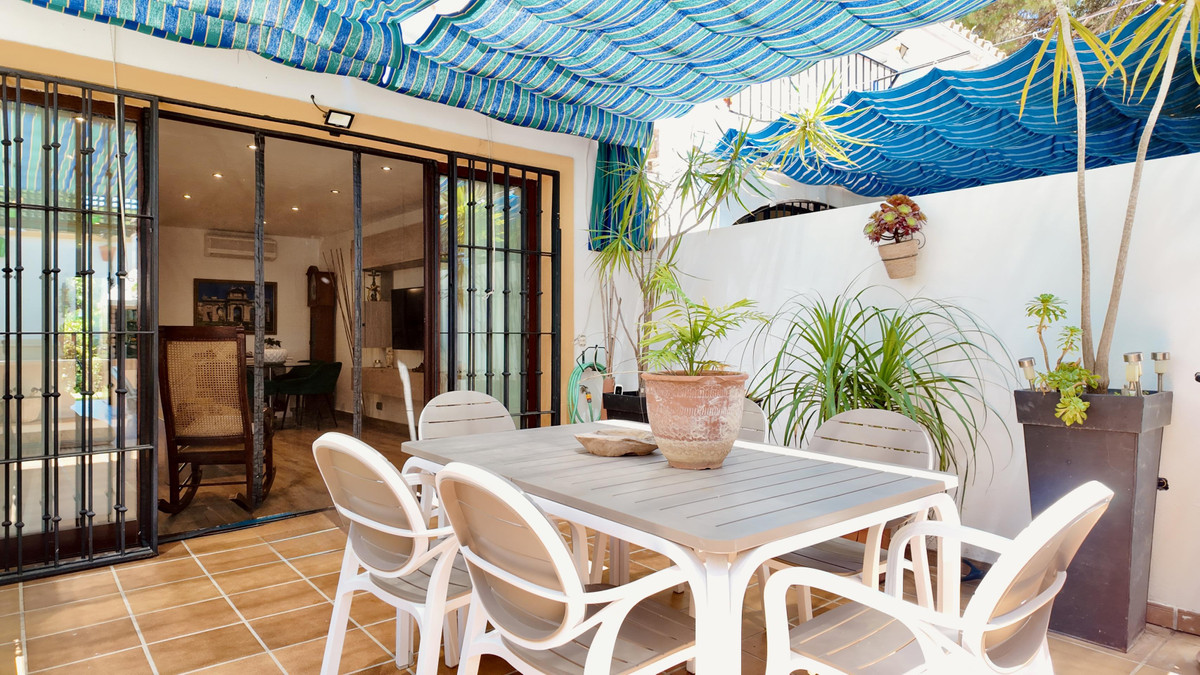 Se vende Adosada de 3 dormitorios en Costa Del Sol, Málaga, España