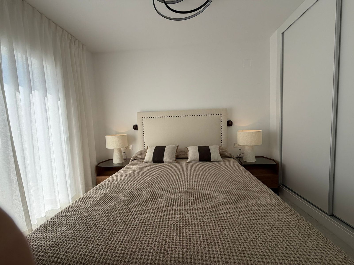 3 Bed Apartment for sale in Benahavís Costa Del Sol, Málaga, Spain