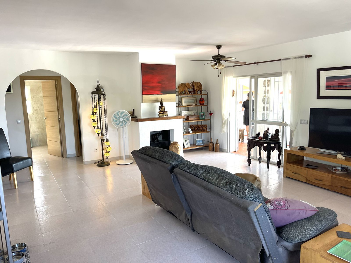 3 Bed Townhouse for sale in Manilva Costa Del Sol, Málaga, Spain