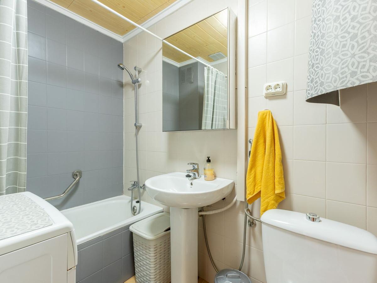 Se vende Adosada de 1 dormitorios en Costa Blanca, Alicante, España