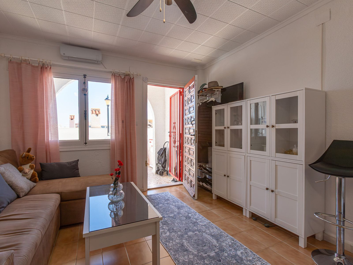 Se vende Adosada de 1 dormitorios en Costa Blanca, Alicante, España