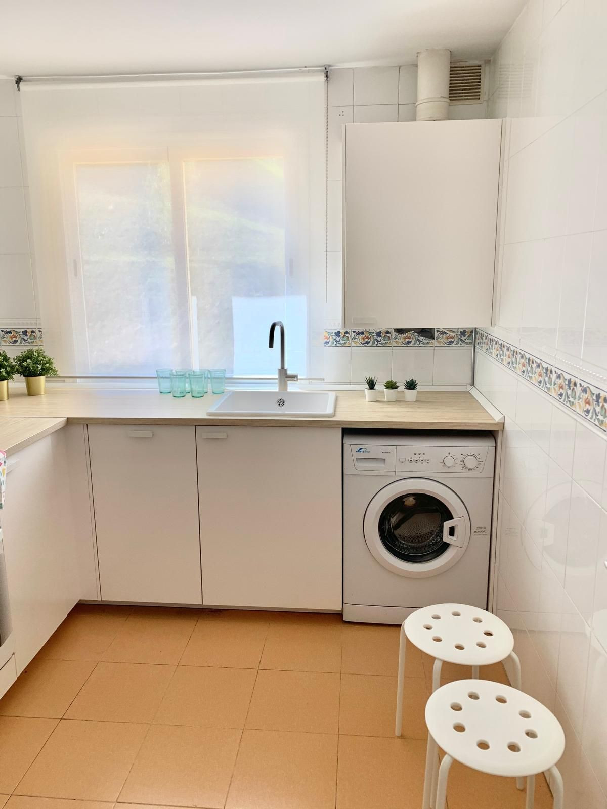 2 Bed Apartment for sale in Estepona Costa Del Sol, Málaga, Spain