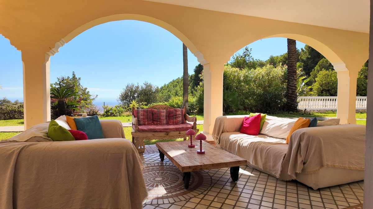 6 Bed Townhouse for sale in Mijas Costa Del Sol, Málaga, Spain