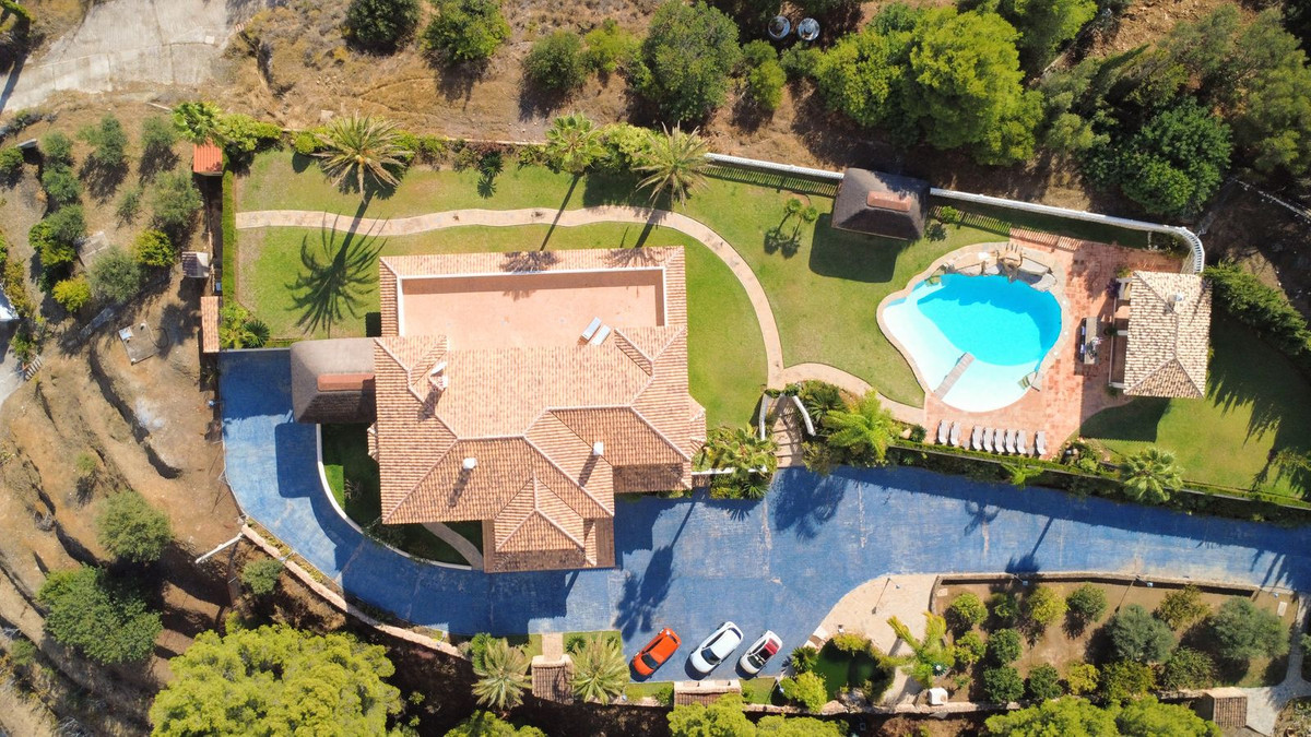 6 Bed Townhouse for sale in Mijas Costa Del Sol, Málaga, Spain