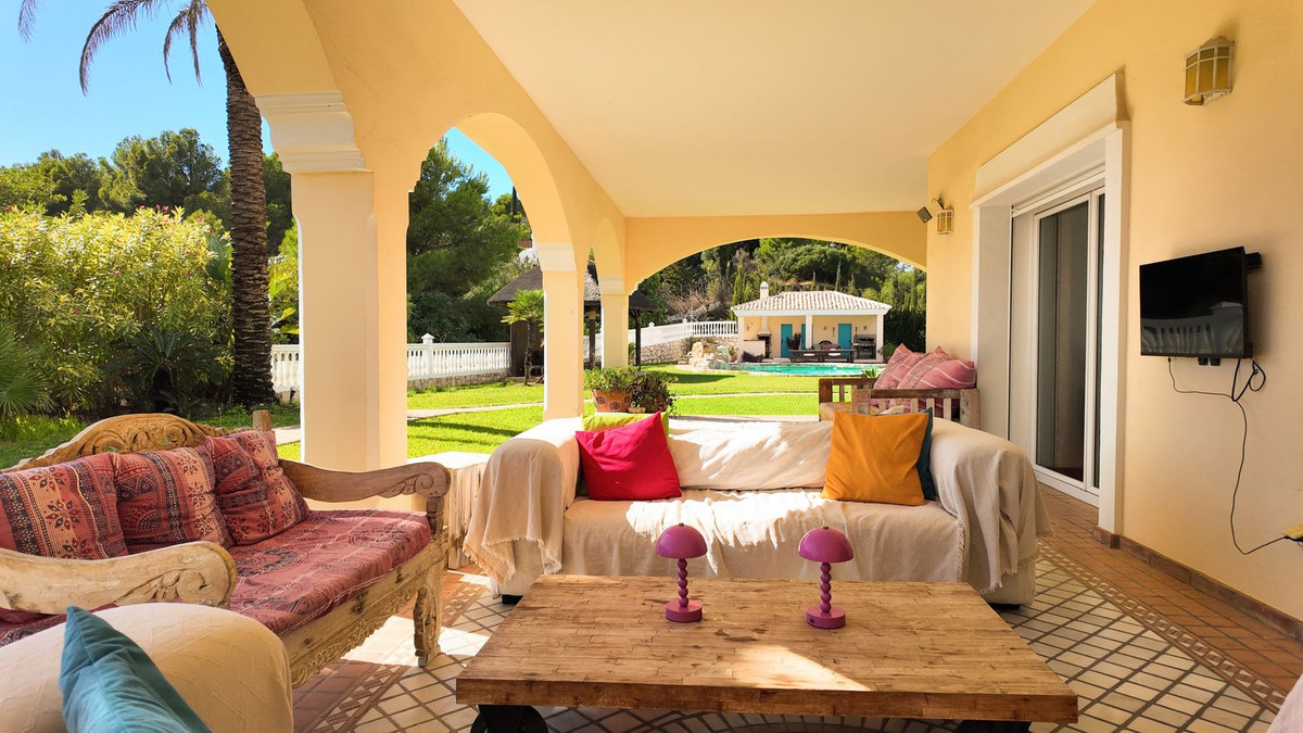 6 Bed Townhouse for sale in Mijas Costa Del Sol, Málaga, Spain