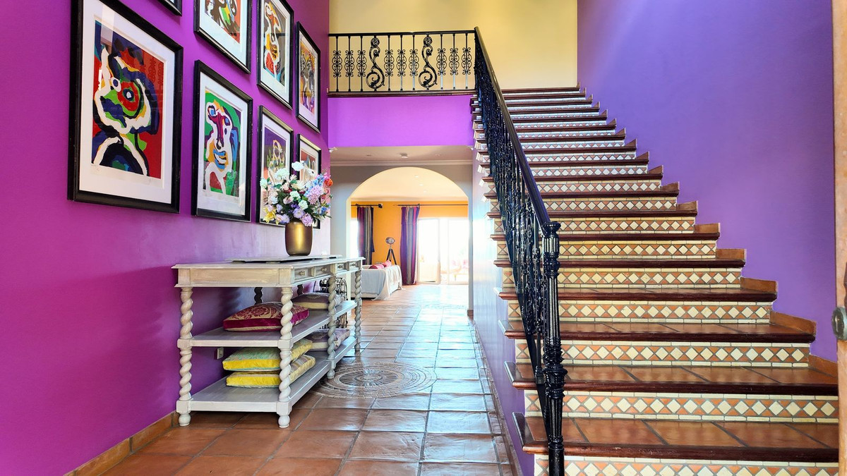 6 Bed Townhouse for sale in Mijas Costa Del Sol, Málaga, Spain