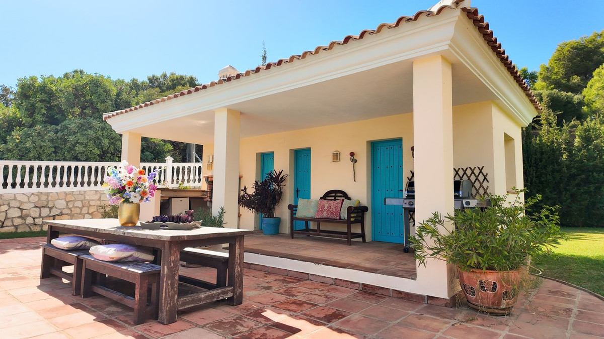 6 Bed Townhouse for sale in Mijas Costa Del Sol, Málaga, Spain