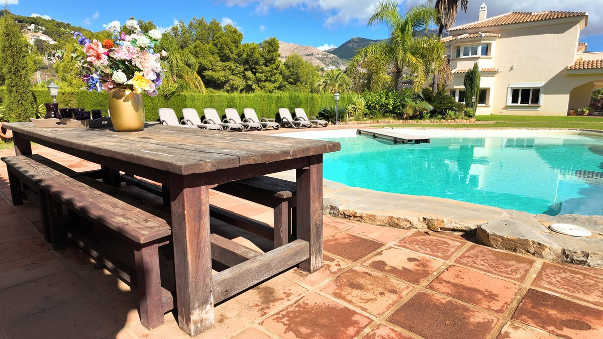 6 Bed Townhouse for sale in Mijas Costa Del Sol, Málaga, Spain