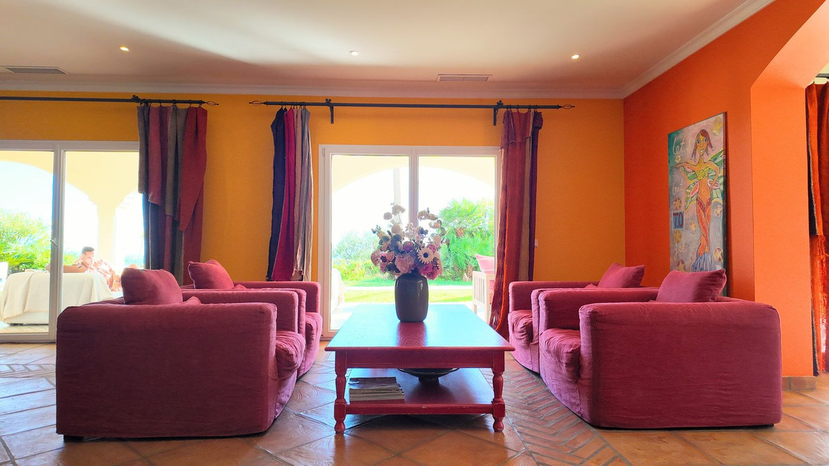 6 Bed Townhouse for sale in Mijas Costa Del Sol, Málaga, Spain