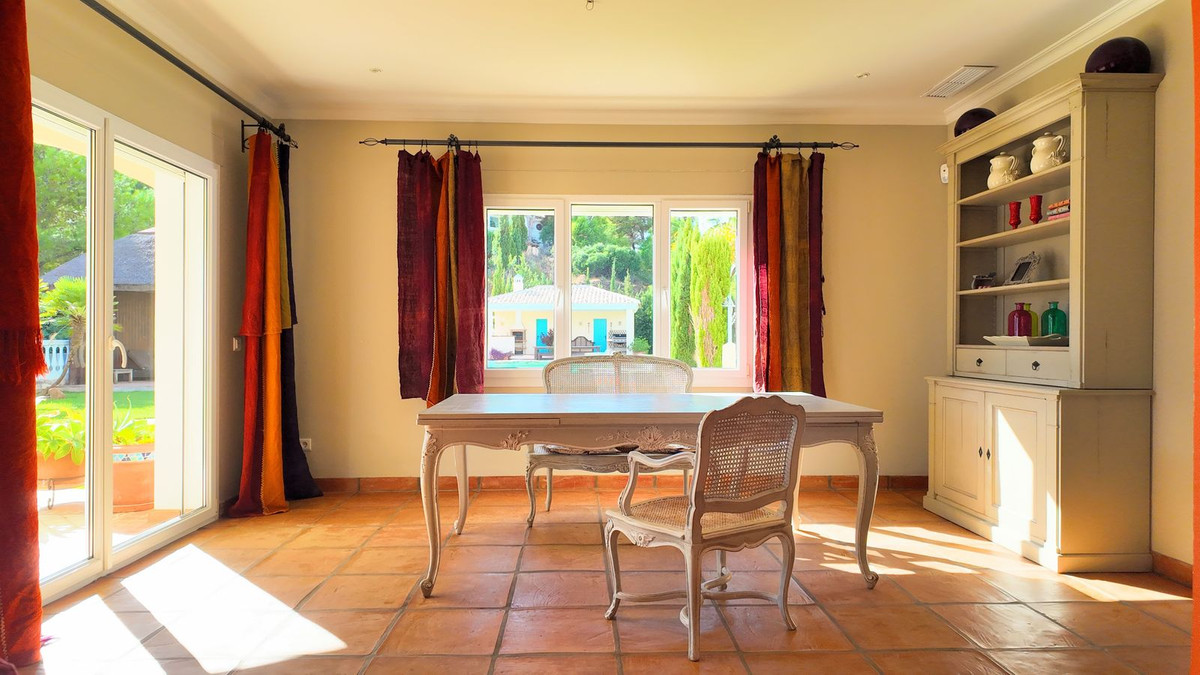 6 Bed Townhouse for sale in Mijas Costa Del Sol, Málaga, Spain