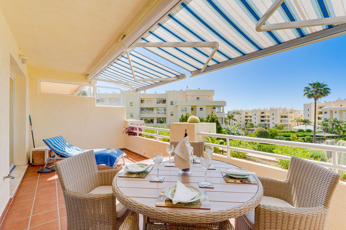 2 Bed Apartment for sale in El Chaparral Costa Del Sol, Málaga, Spain