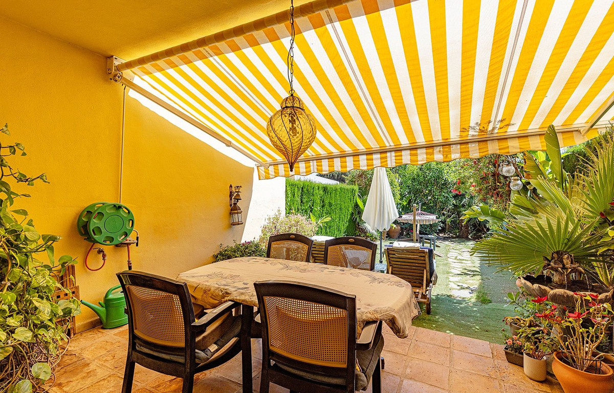 Se vende Adosada de 2 dormitorios en Costa Del Sol, Málaga, España