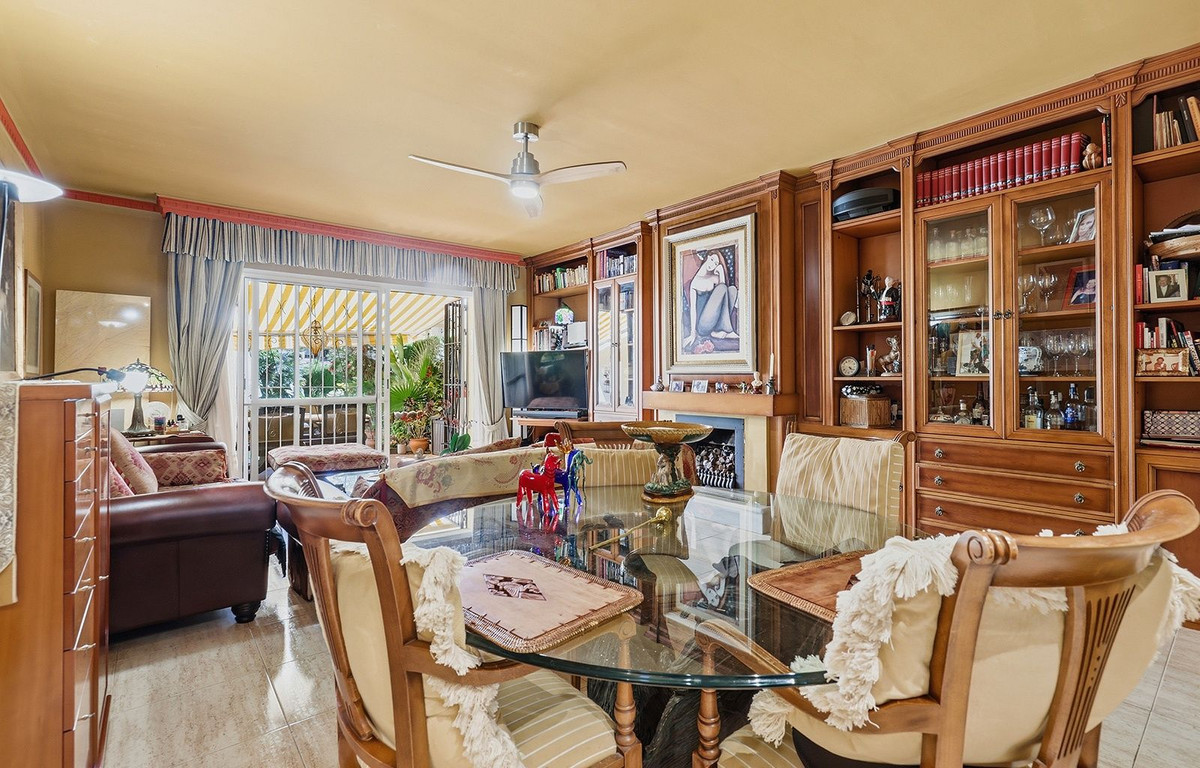Se vende Adosada de 2 dormitorios en Costa Del Sol, Málaga, España