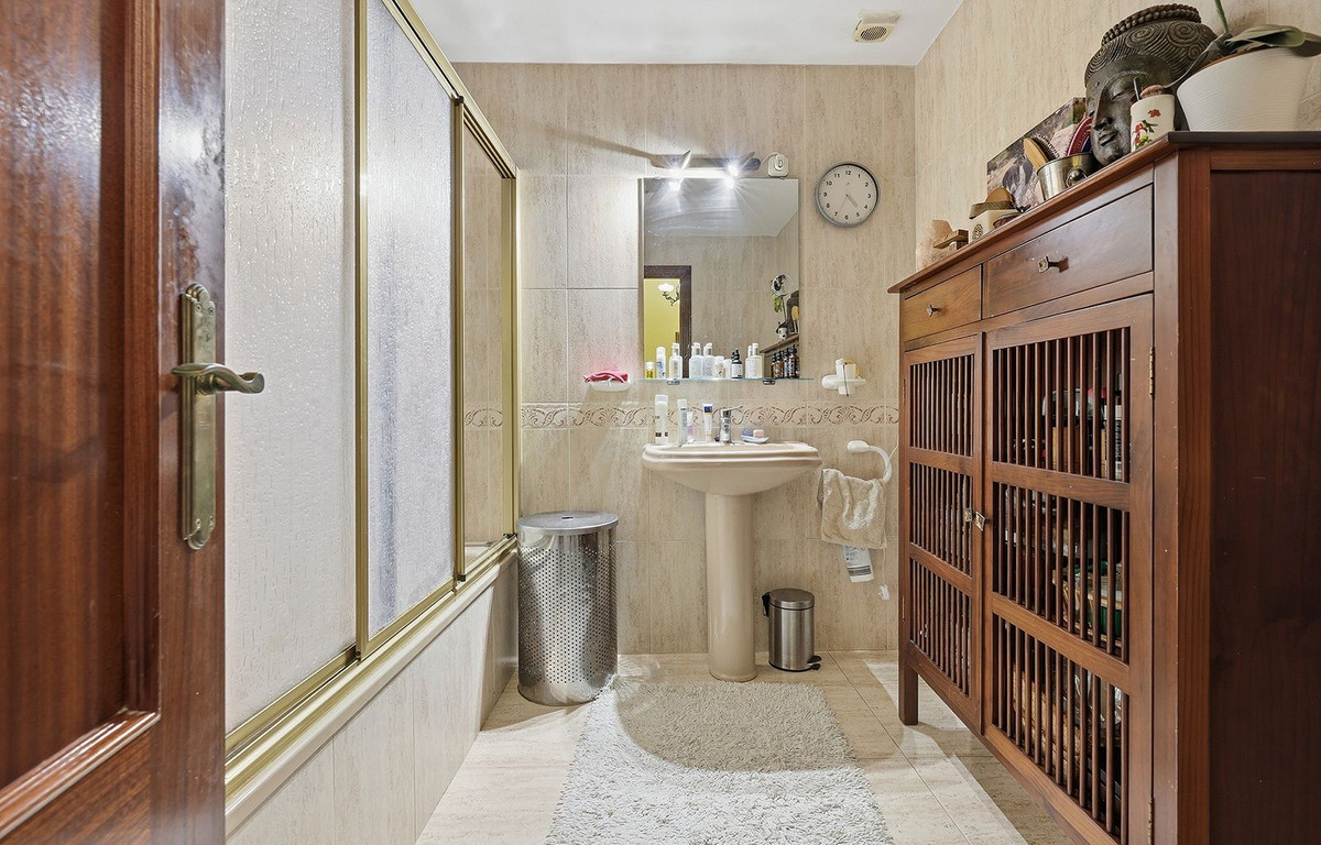 Se vende Adosada de 2 dormitorios en Costa Del Sol, Málaga, España