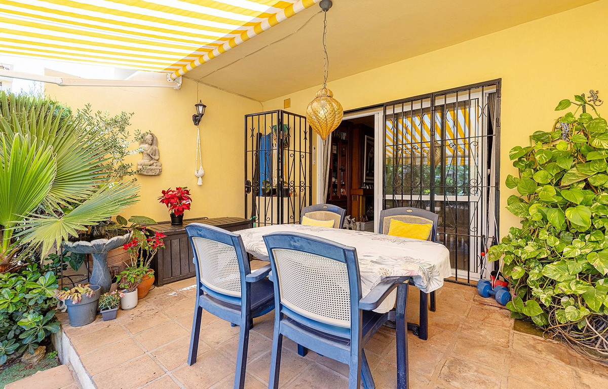 Se vende Adosada de 2 dormitorios en Costa Del Sol, Málaga, España