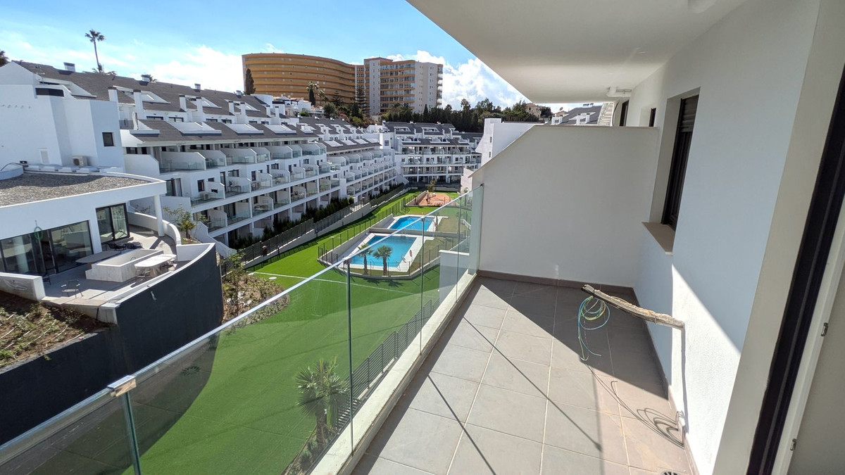 2 Bed Apartment for sale in Torreblanca Costa Del Sol, Málaga, Spain