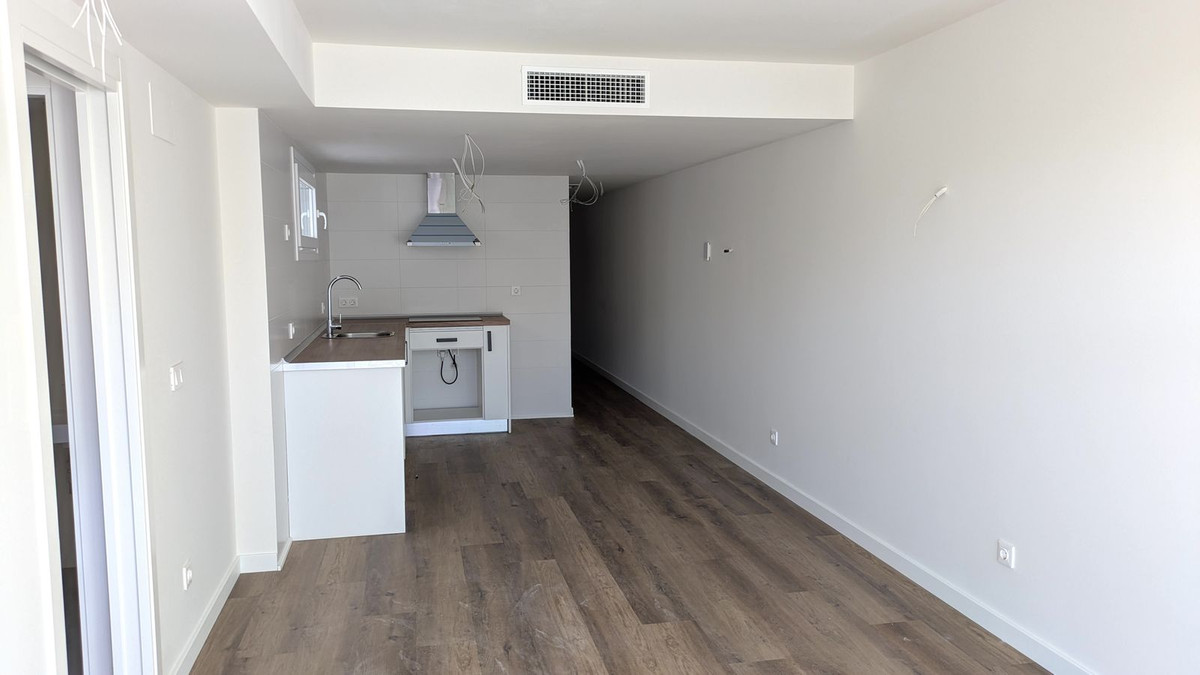 2 Bed Apartment for sale in Torreblanca Costa Del Sol, Málaga, Spain