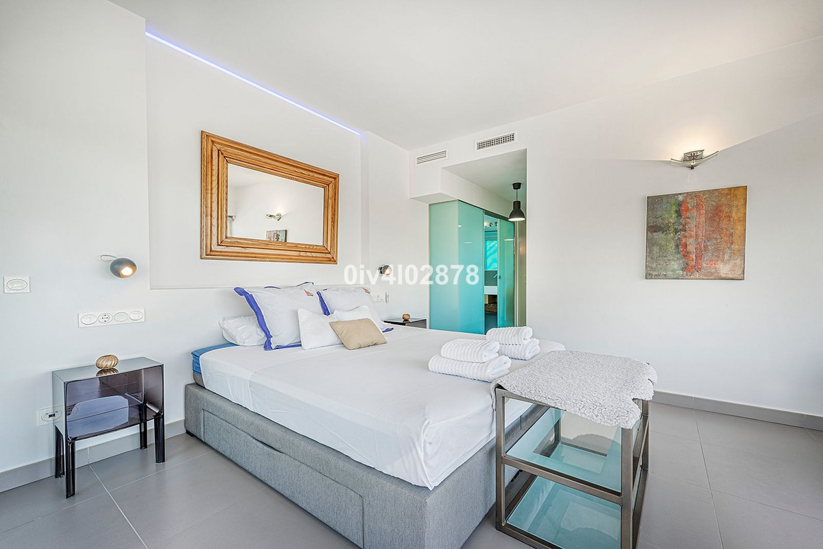 2 Bed Apartment for sale in Higueron Costa Del Sol, Málaga, Spain
