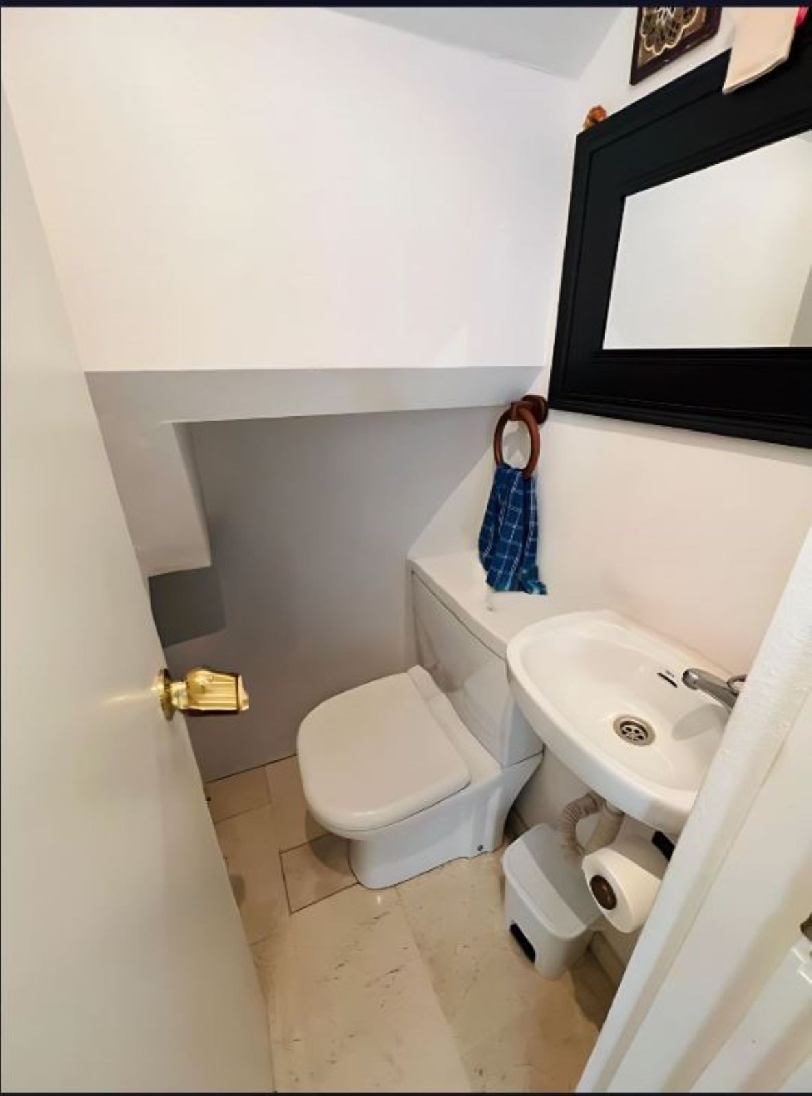 2 Bed Apartment for sale in Marbesa Costa Del Sol, Málaga, Spain