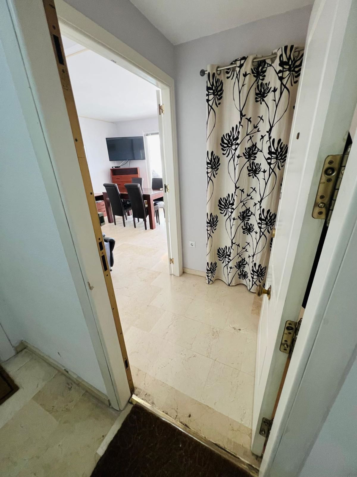 2 Bed Apartment for sale in Marbesa Costa Del Sol, Málaga, Spain