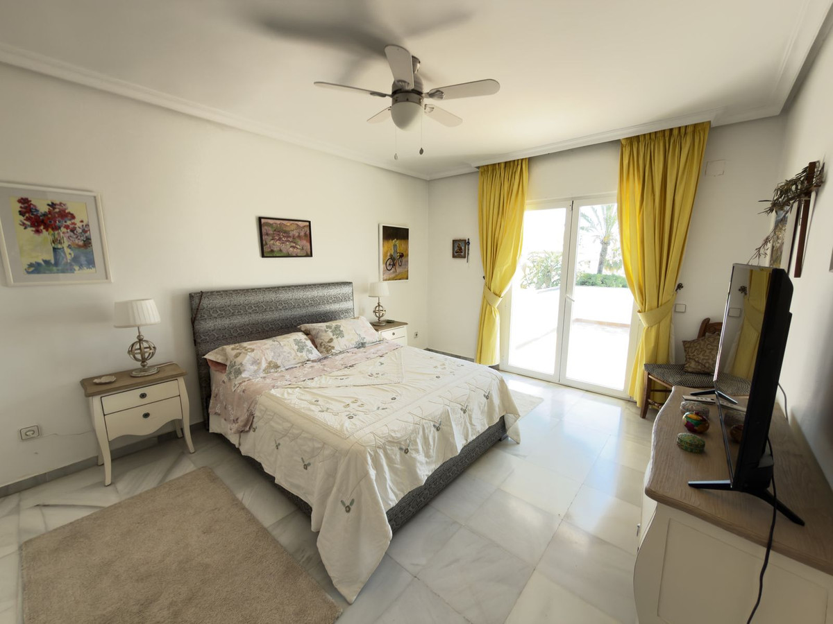 4 Bed Townhouse for sale in San Pedro De Alcántara Costa Del Sol, Málaga, Spain