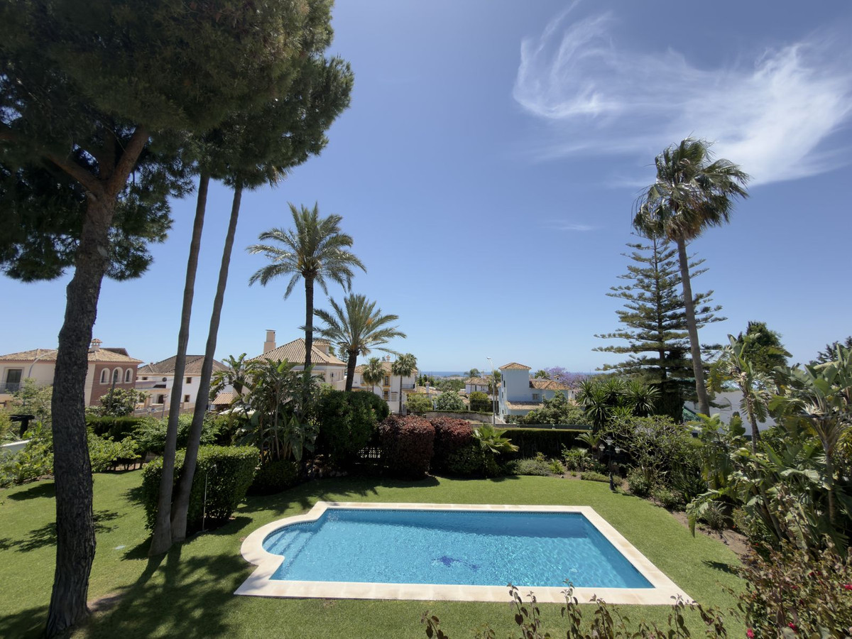 4 Bed Townhouse for sale in San Pedro De Alcántara Costa Del Sol, Málaga, Spain
