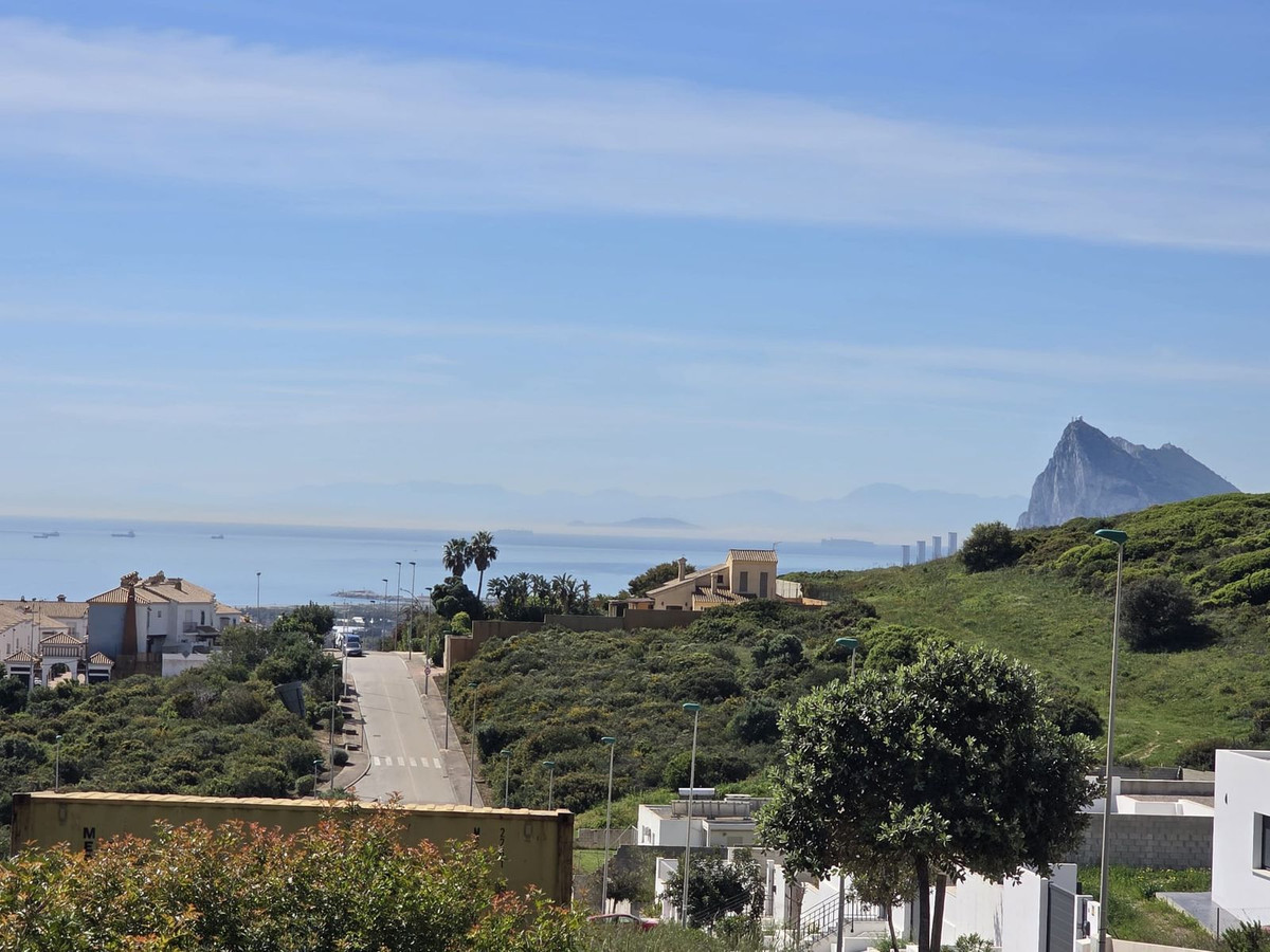 Se vende Terreno Urbano  en Costa Del Sol, Cadiz, España