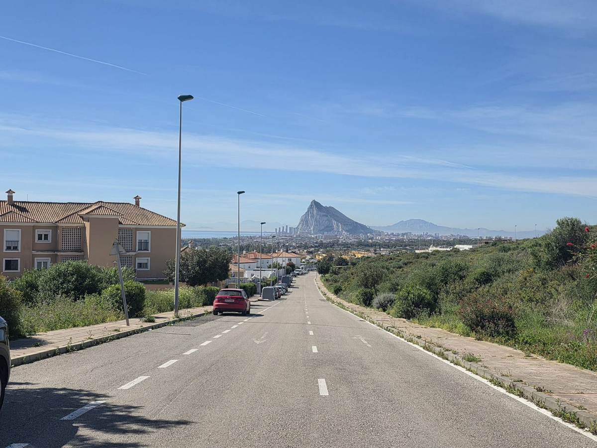 Se vende Terreno Urbano  en Costa Del Sol, Cadiz, España