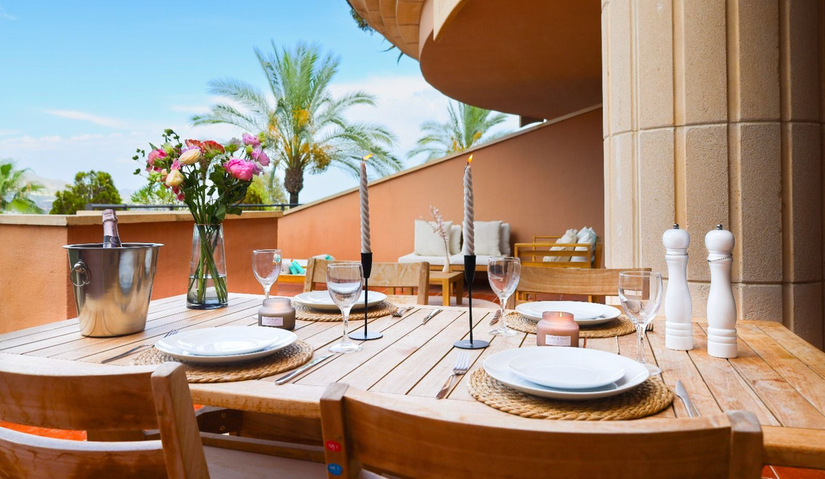 2 Bed Apartment for sale in Nueva Andalucía Costa Del Sol, Málaga, Spain