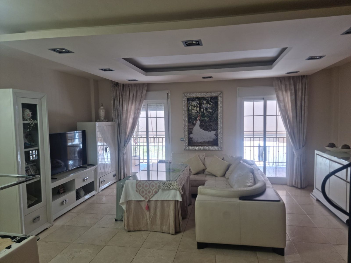 5 Bed Townhouse for sale in Estepona Costa Del Sol, Málaga, Spain