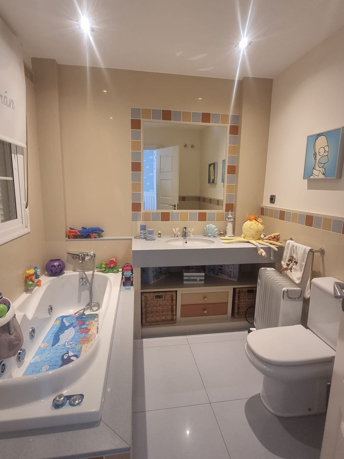 5 Bed Townhouse for sale in Estepona Costa Del Sol, Málaga, Spain