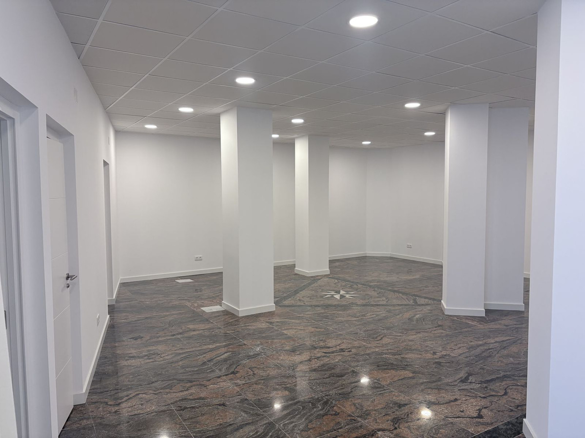 1 Bed Commercial unit for sale in Marbella Costa Del Sol, Málaga, Spain